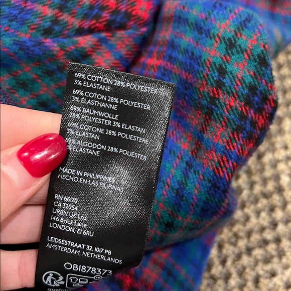 Maeve The Margot Kick-Flare Cropped Pants by Maeve: Plaid Edition, Size S - Picture 5 of 5